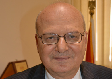 الدكتور خالد عبد الباري رئيس جامعة الزقازيق